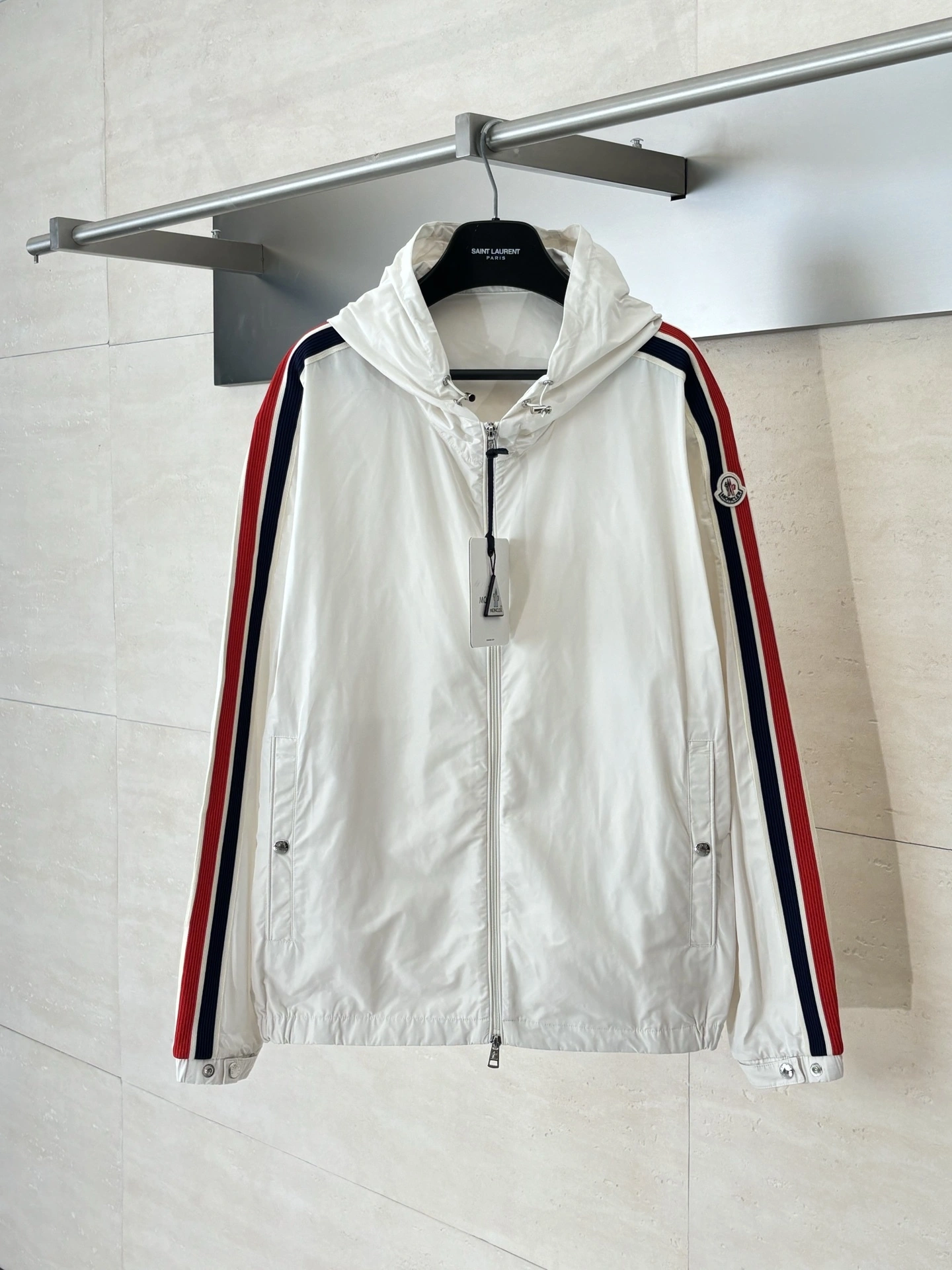 wg.luxury- 7o9385r oversize item:E-F363H1920